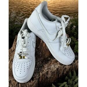 Nike Air Force 1 Low '07 White Women's Sneakers Size 9 CW2288-111 Men’s Size 7.5